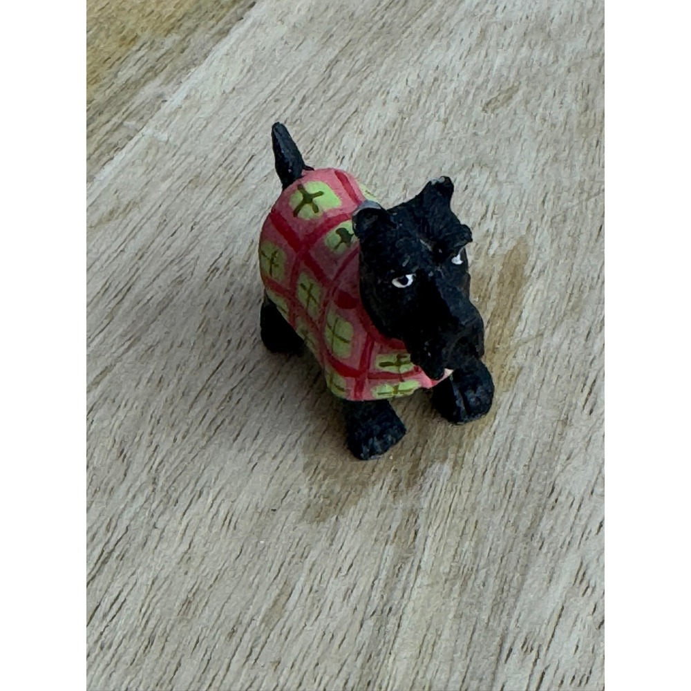 Miniature Scottish Terrier Figurine Black Scottie Dog Pink Plaid Coat 1 Inch